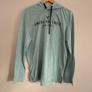 American Eagle men’s hooded shirt size small green graphic‎ spell out casual